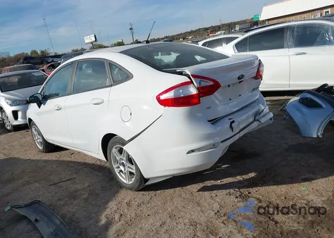 2018 Ford Fiesta Se z USA, uszkodzony, nr VIN 3FADP4BJXJM109953